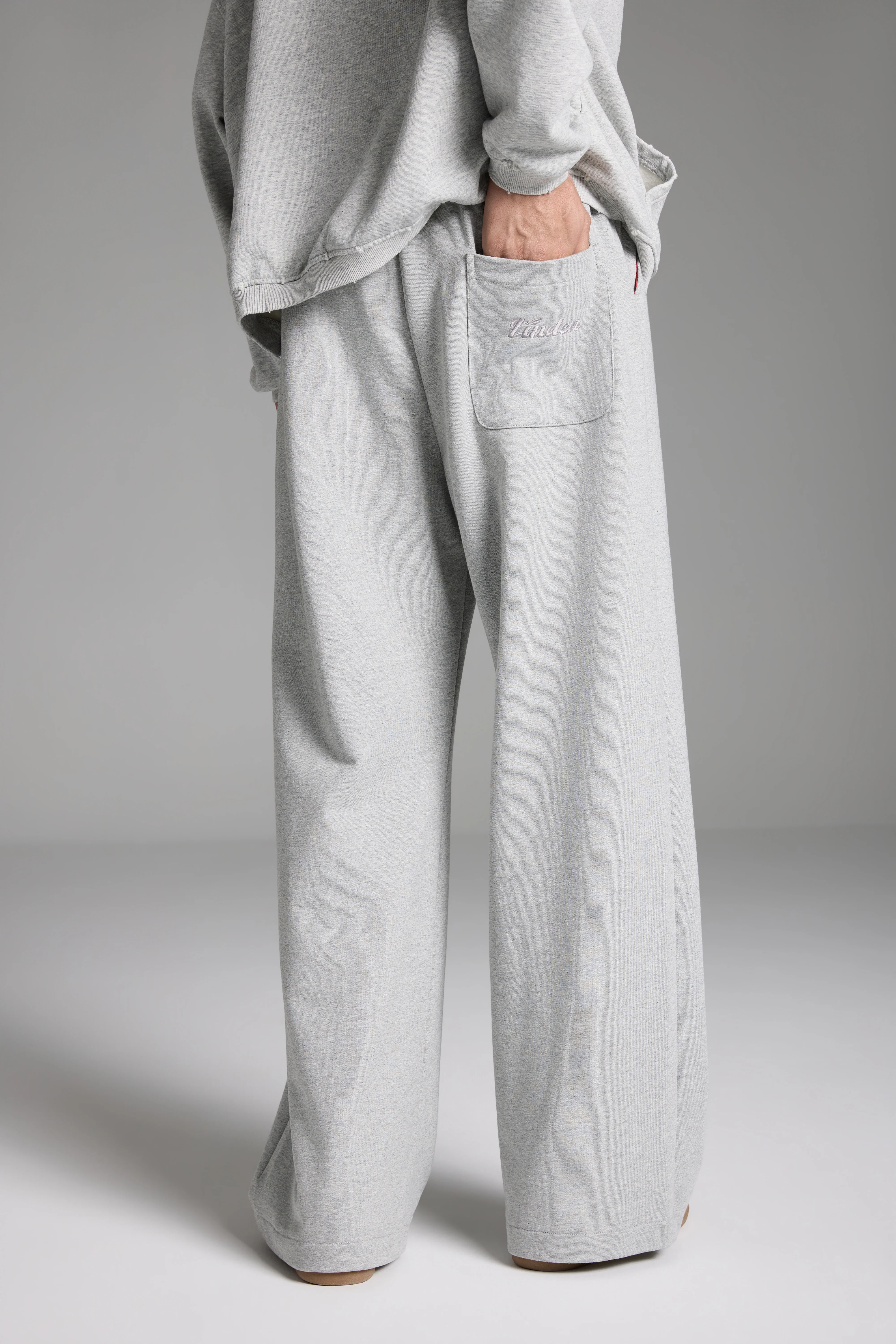LINDEN Straight Sweatpants Grey - Image 6