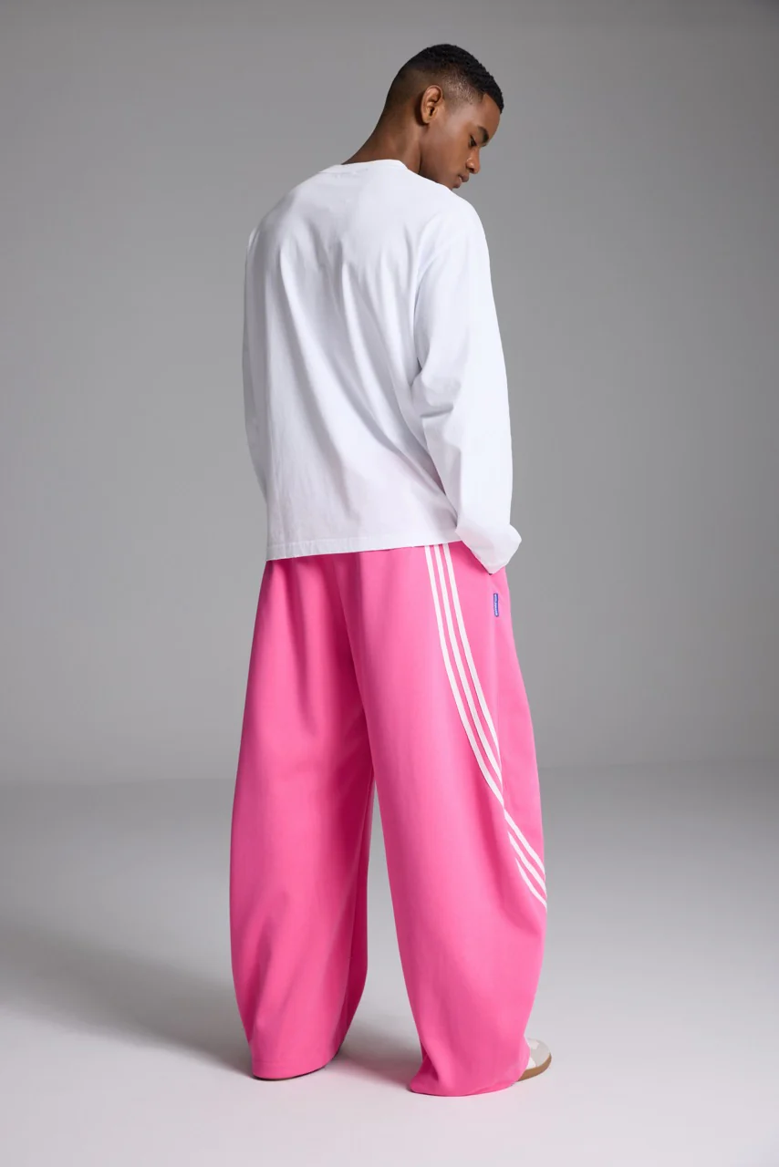 Scimitar Trackpants Pink - Image 4